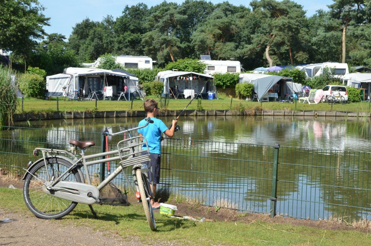 Lodge 4 personen camping de Molenhof Reutum Eksteriør bilde